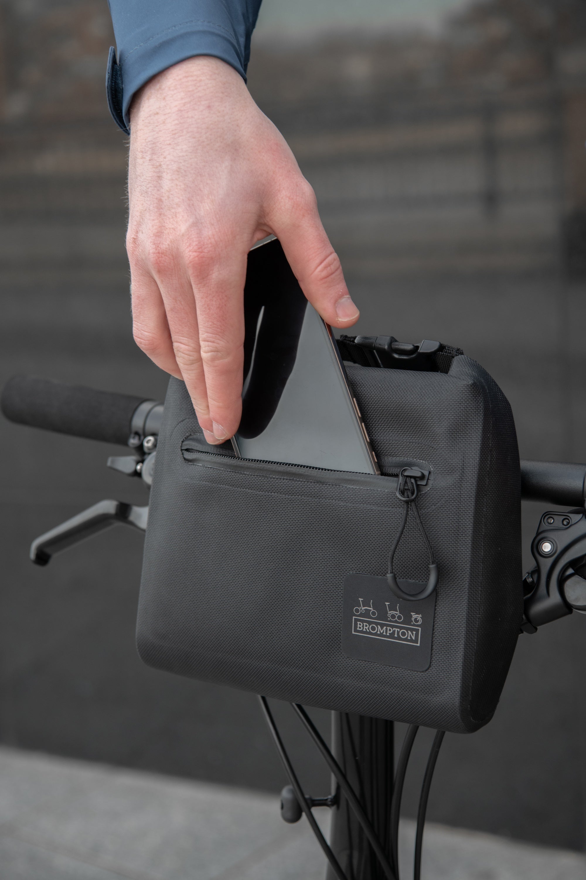 Metro Waterproof Pouch