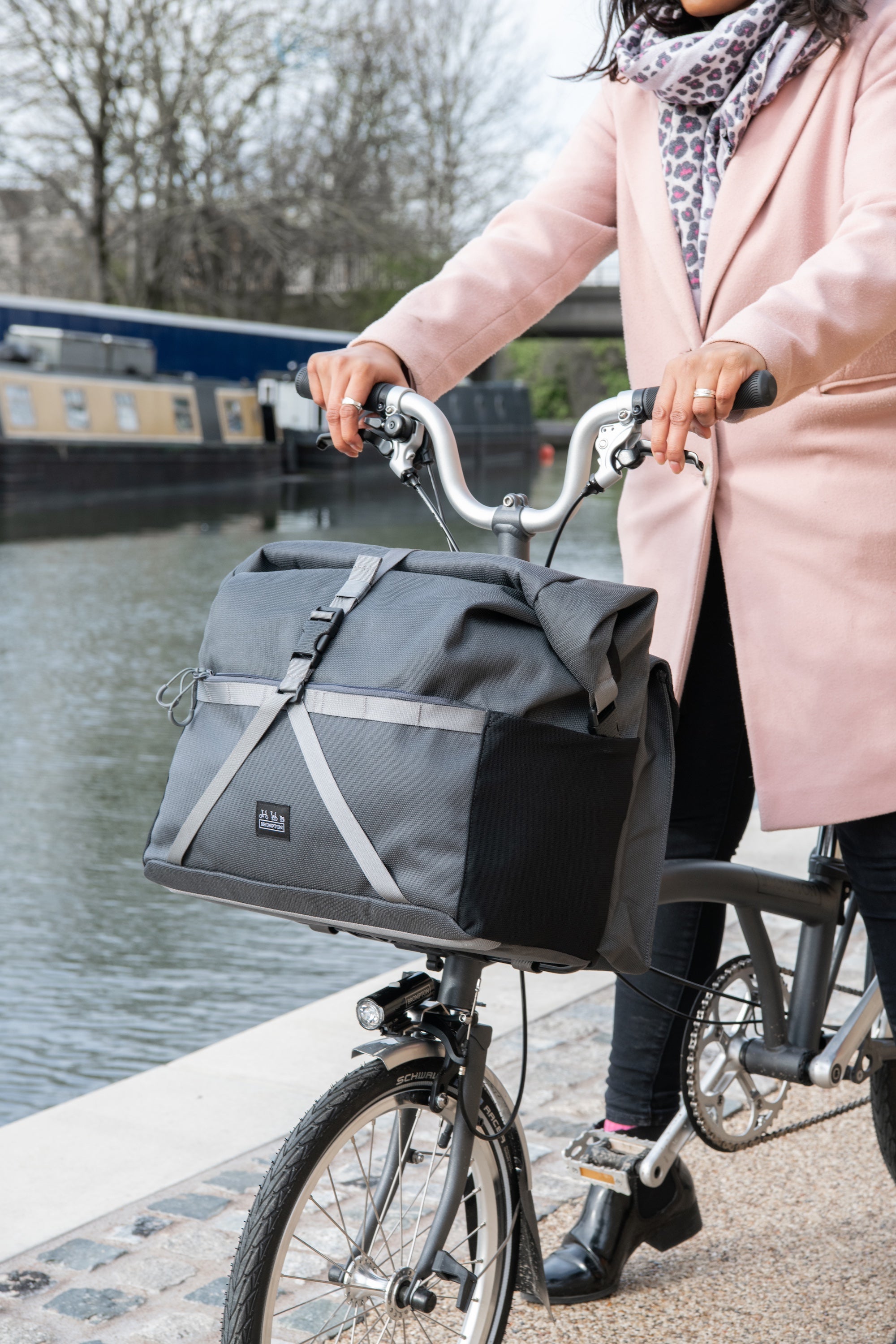 Borough Bag Rolltop in Dark Grey