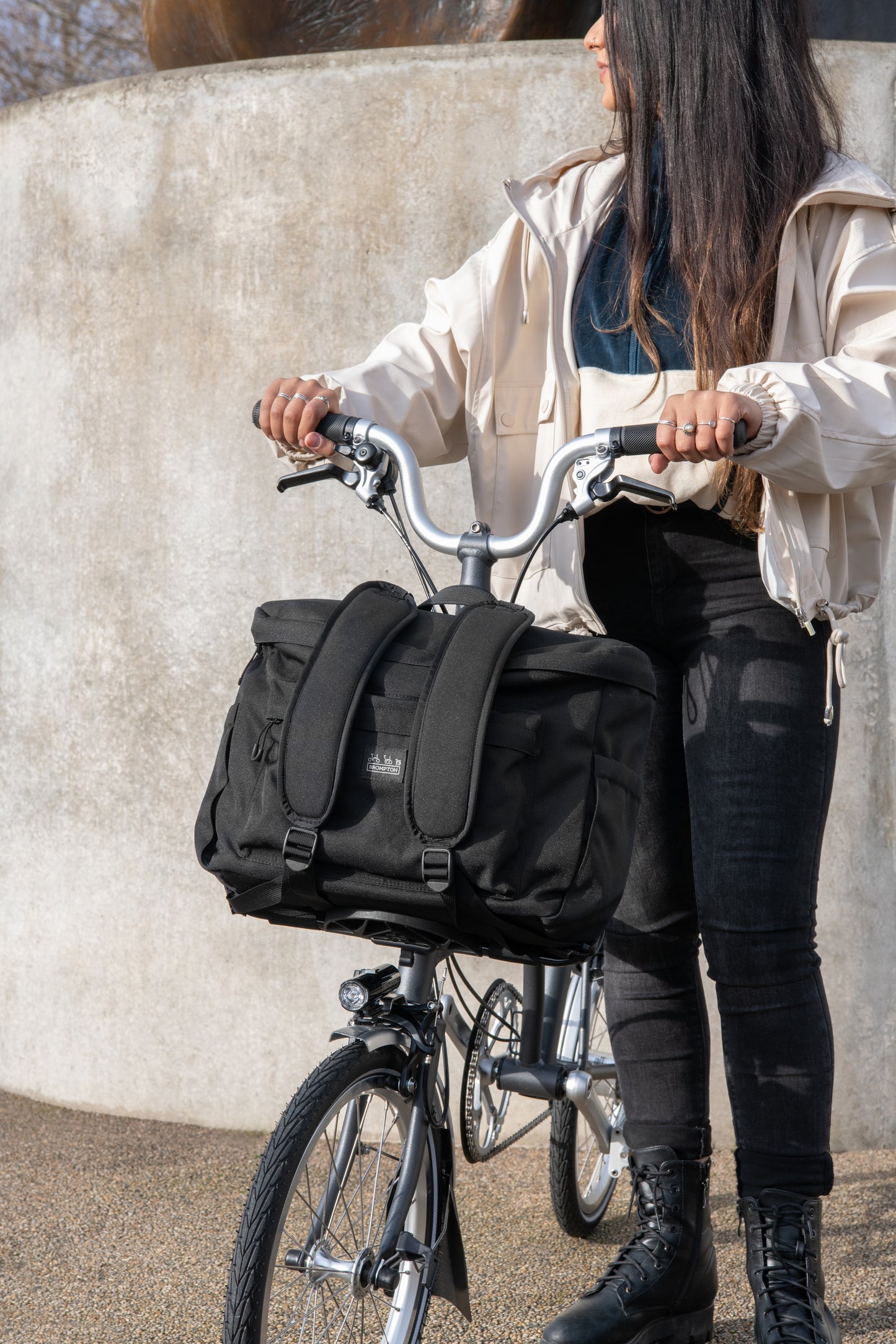 Metro Backpack M Black