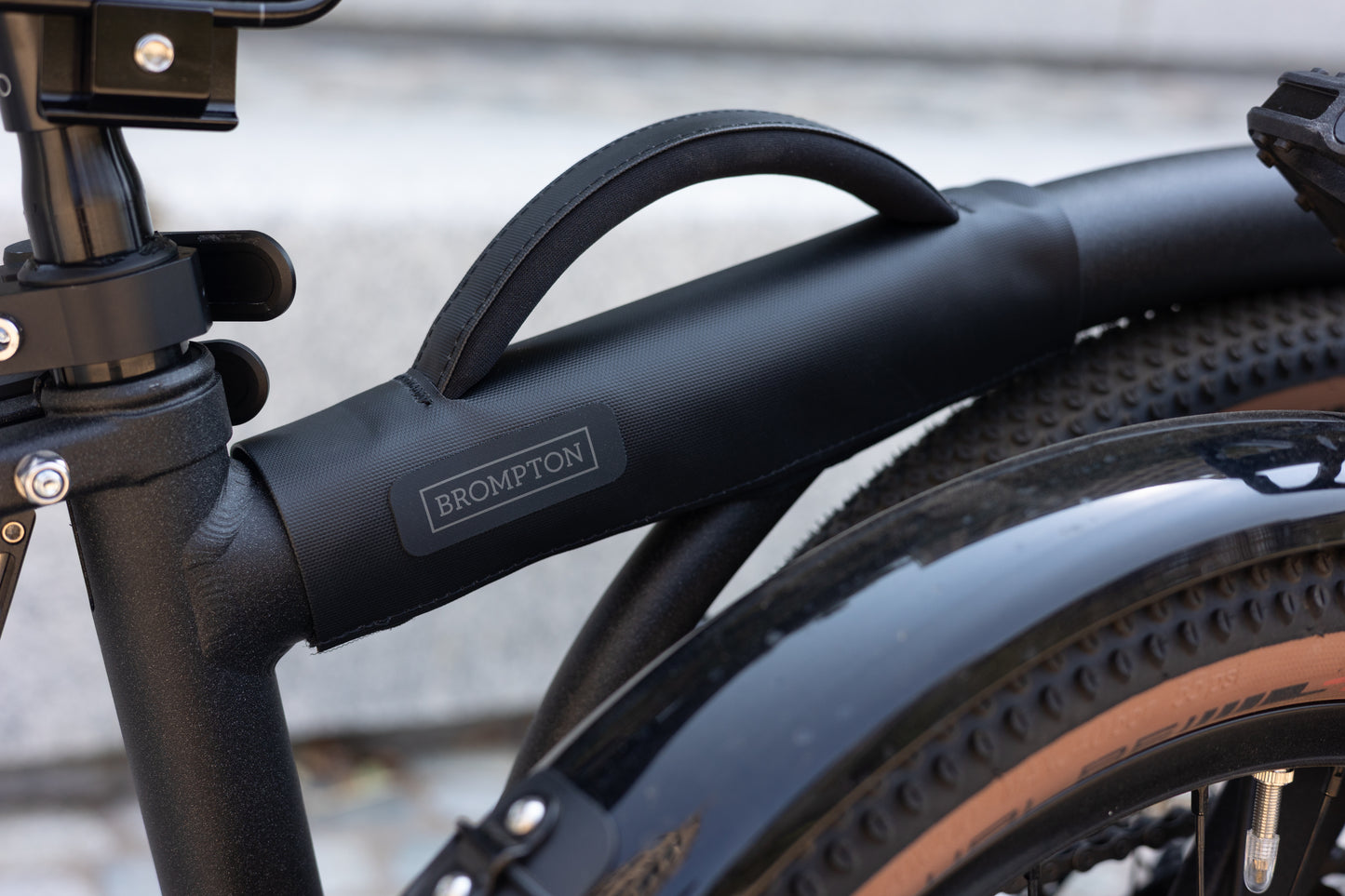 Brompton Carry Handle